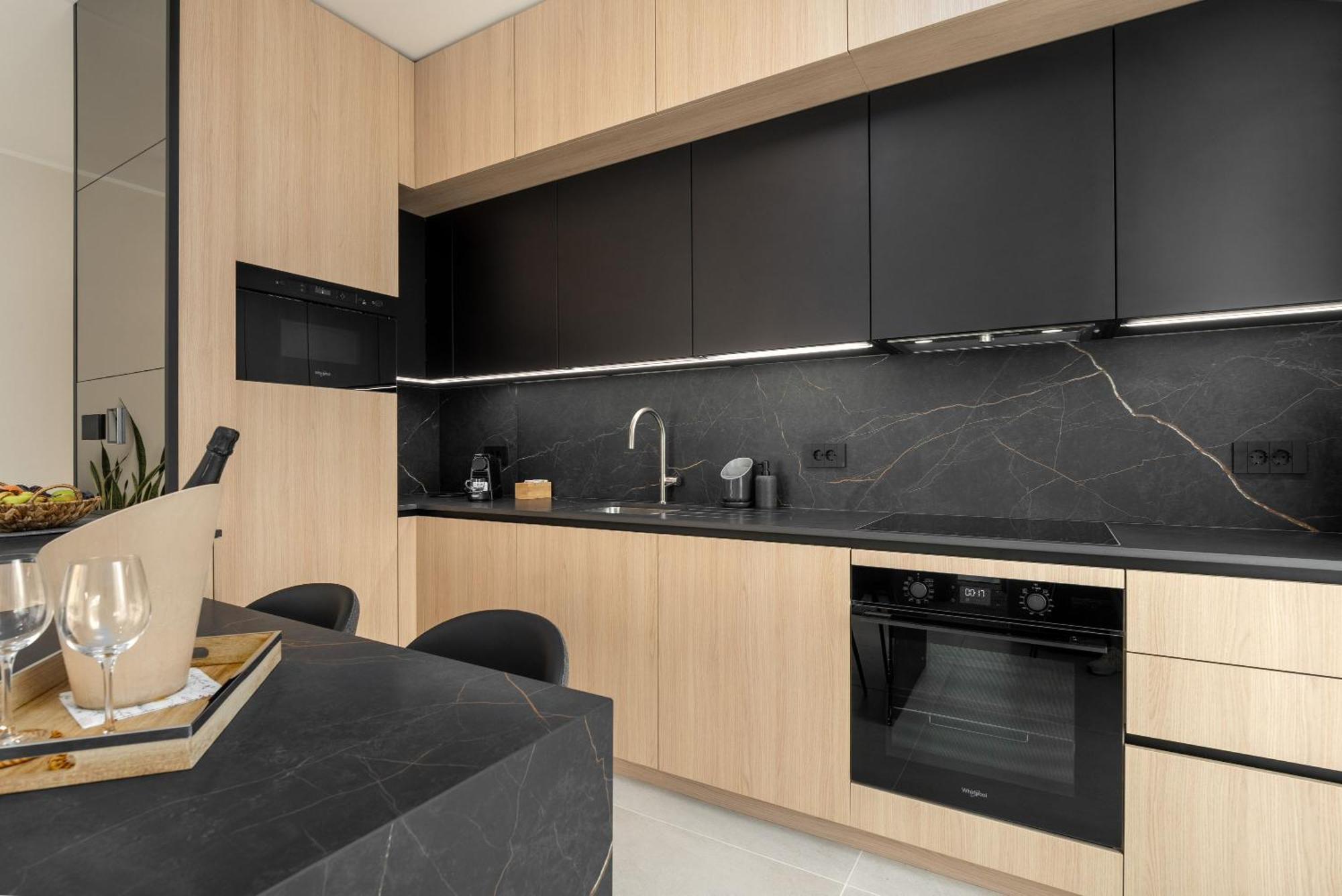 The Q Bliss - Your New 4-star Hideaway With A Garage