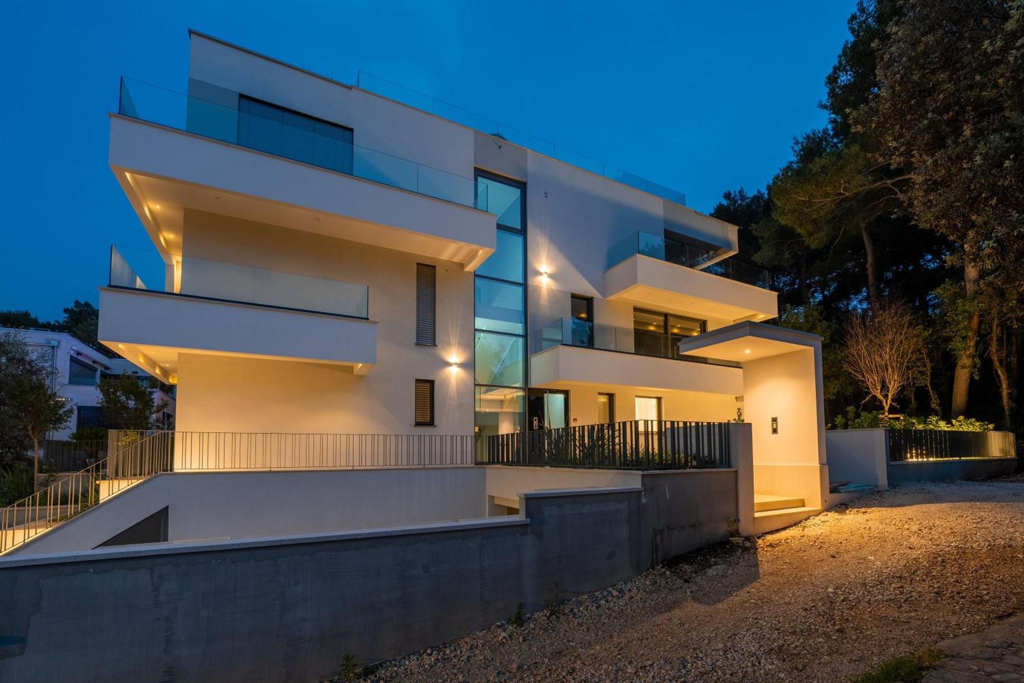 Apartment The Q Bliss - Your New 4-star Hideaway With A Garage *